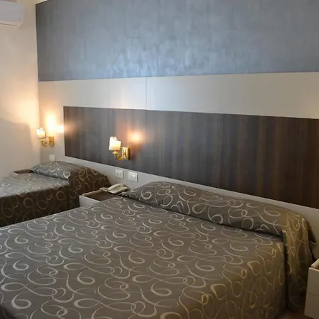 Galileo Hotel 3*
